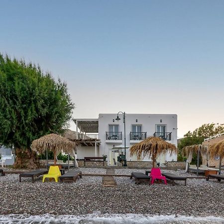 Uno Beachfront Suite Livadia  المظهر الخارجي الصورة